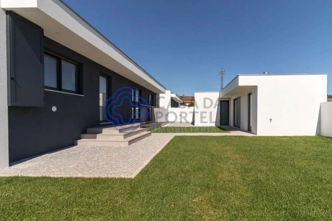 Moradia T3 para Venda em Santa Maria da Feira, Travanca, Sanfins e Espargo Foto 10