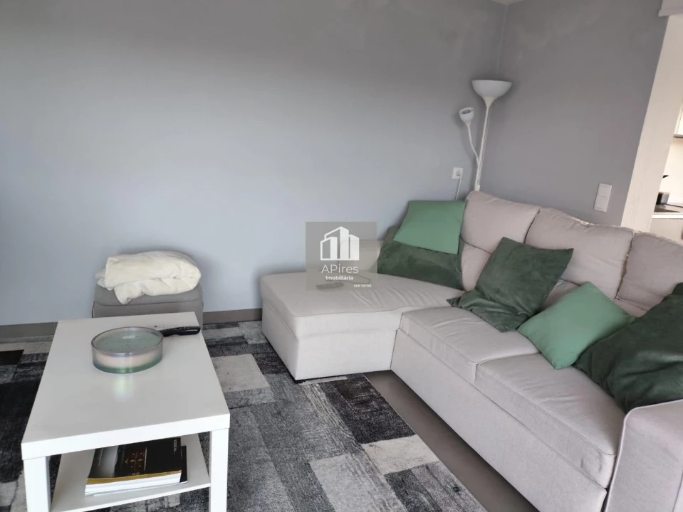 Moradia T3 para Venda em Charneca de Caparica e Sobreda Foto 12