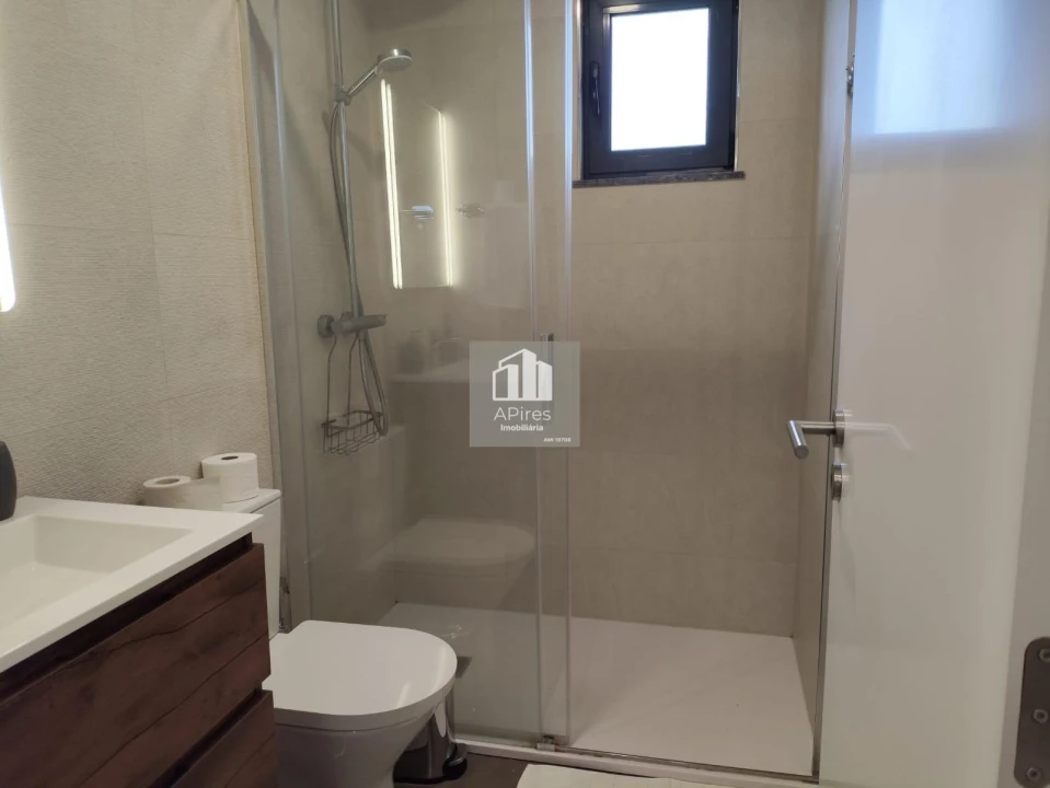 Moradia T3 para Venda em Charneca de Caparica e Sobreda Foto 37