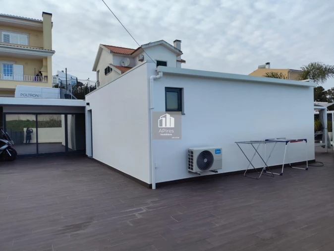 Moradia T3 para Venda em Charneca de Caparica e Sobreda Foto 46