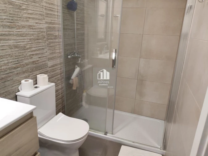 Moradia T3 para Venda em Charneca de Caparica e Sobreda Foto 19