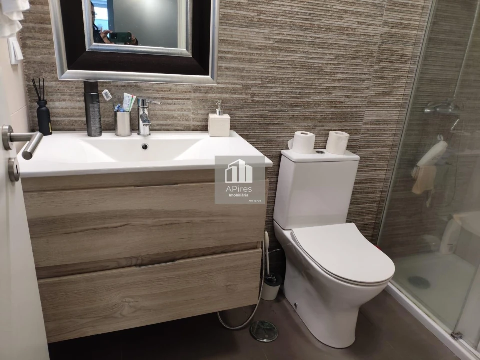 Moradia T3 para Venda em Charneca de Caparica e Sobreda Foto 18