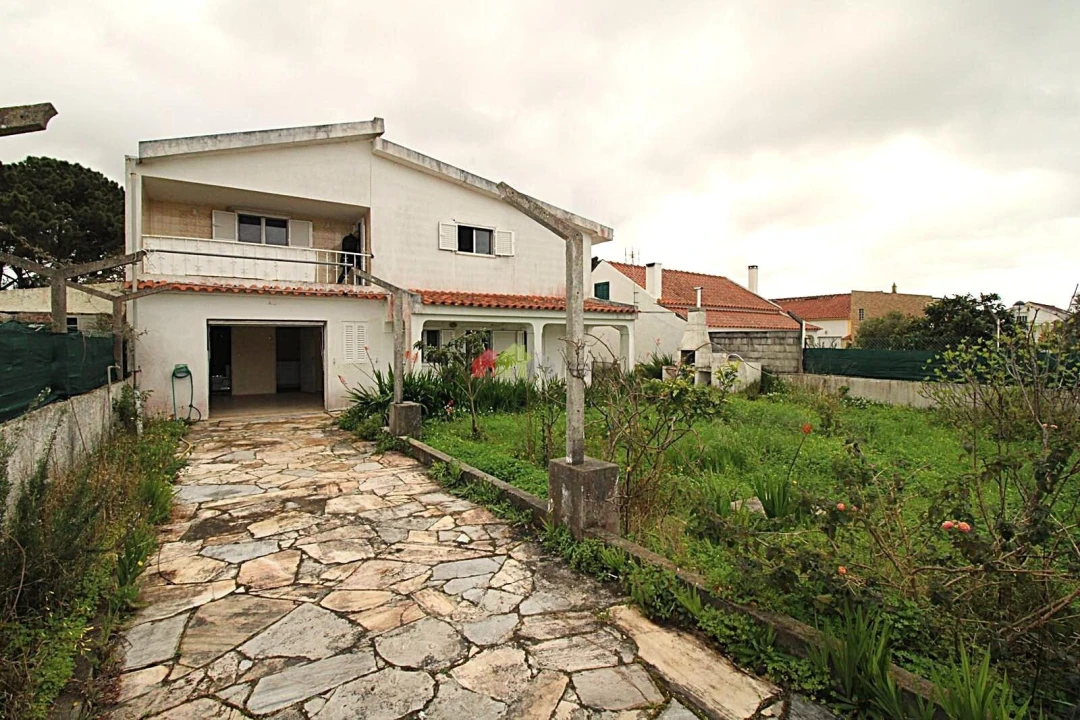 Moradia T4 para Venda em Sesimbra (Castelo) Foto 1