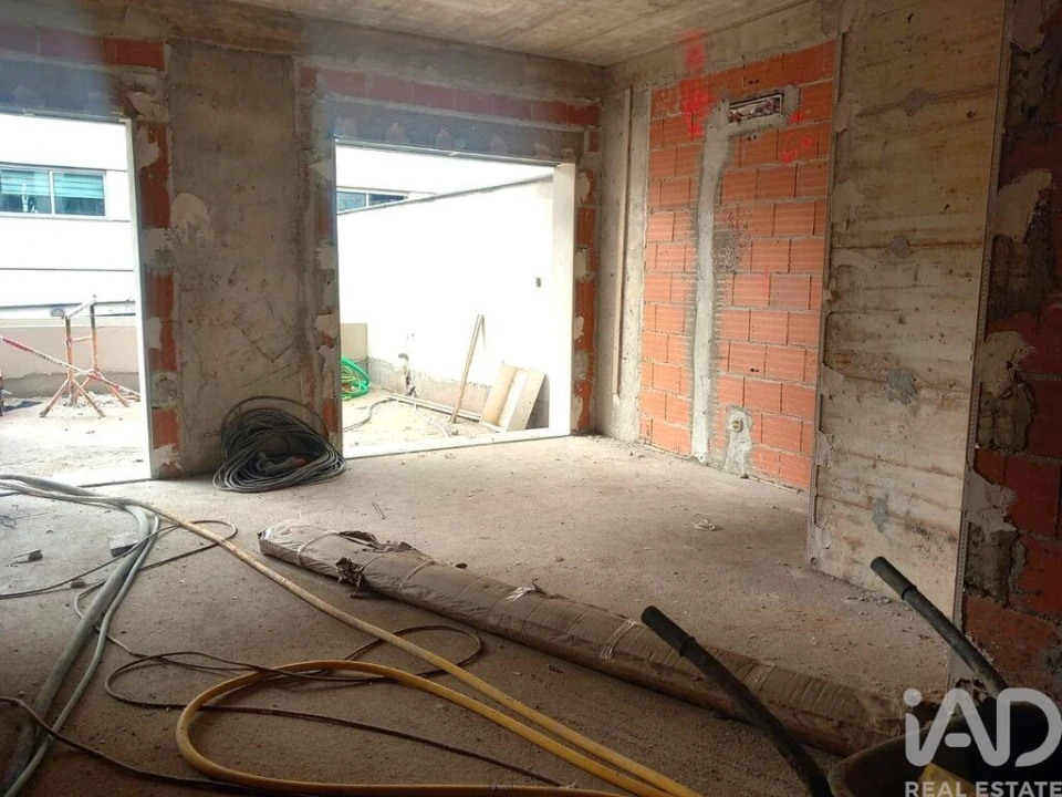 Apartamento T3 para Venda em Portimão Foto 5