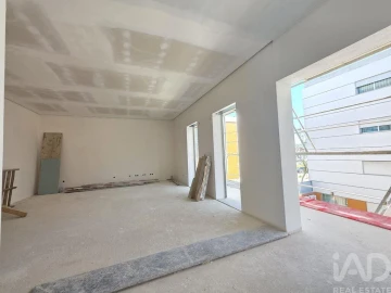 Apartamento T3 para Venda em Portimão