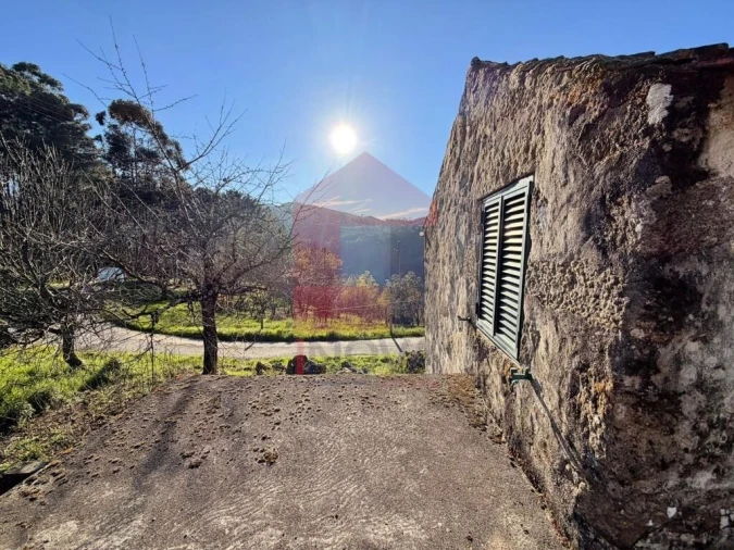 Moradia para Venda em Freigil e Miomães Foto 6