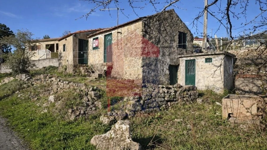 Moradia para Venda em Freigil e Miomães