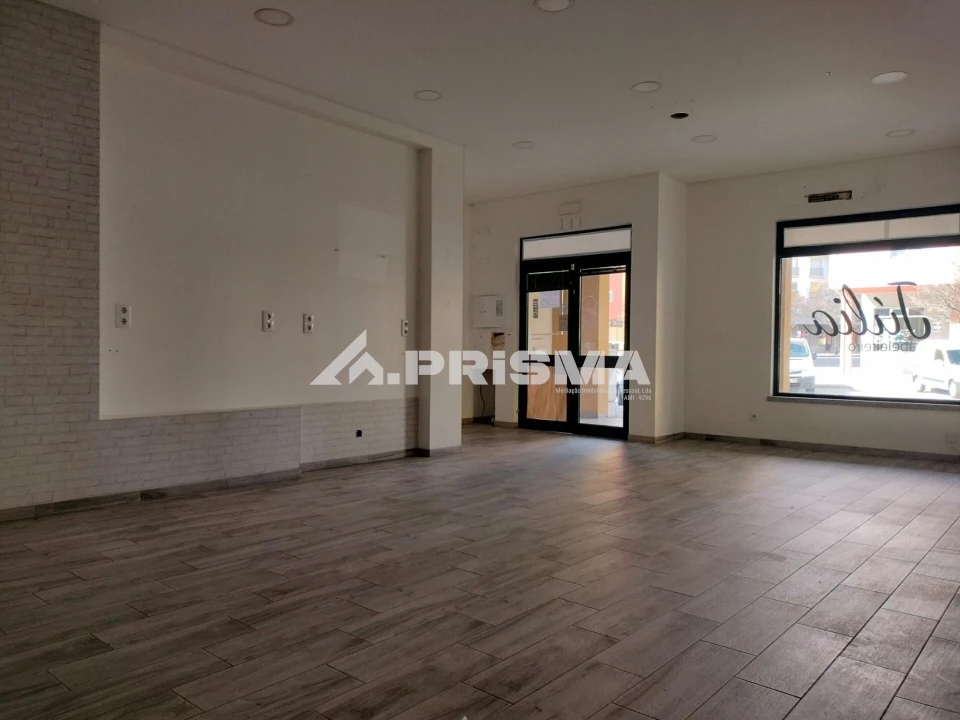 Loja para Arrendamento em Castelo Branco Foto 11