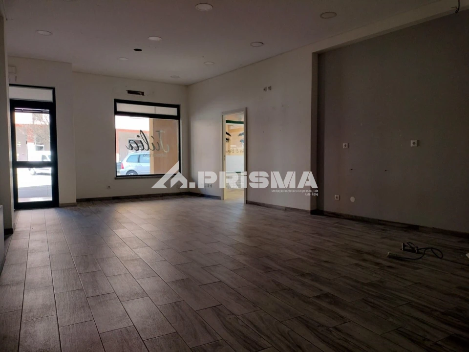 Loja para Arrendamento em Castelo Branco Foto 9