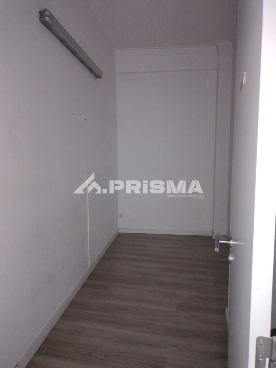 Loja para Arrendamento em Castelo Branco Foto 10