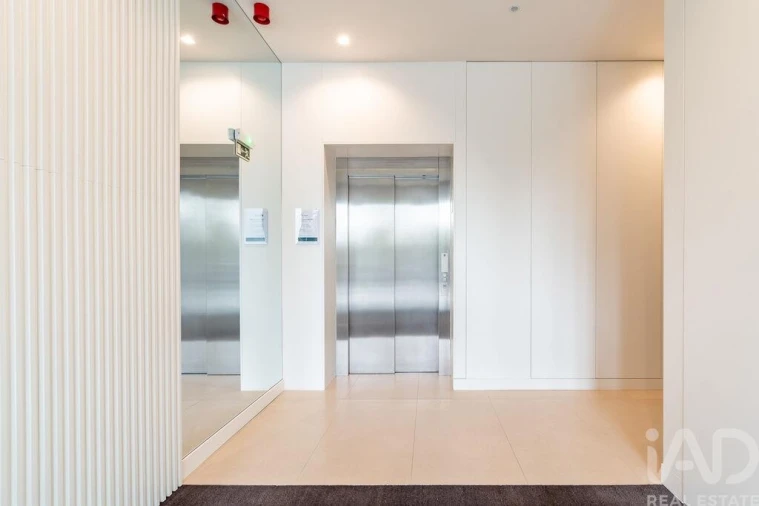 Apartamento para Venda em São Mamede de Infesta e Senhora da Hora Foto 27