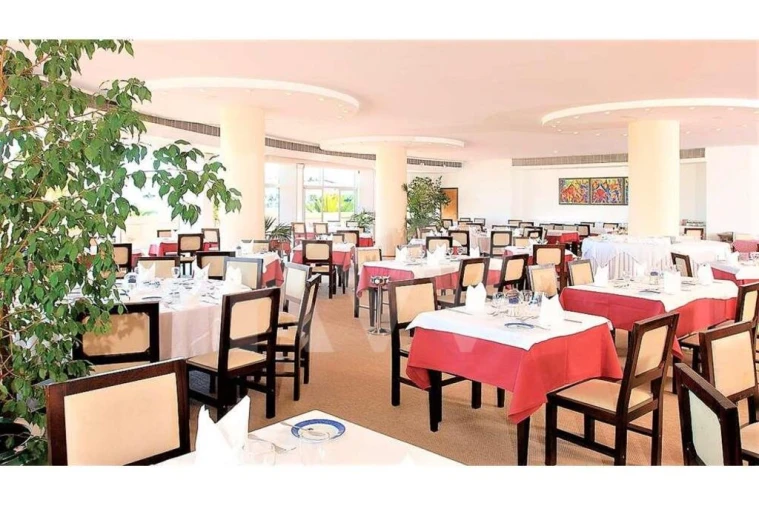 Negócio para Venda em Albufeira e Olhos de Água Foto 12