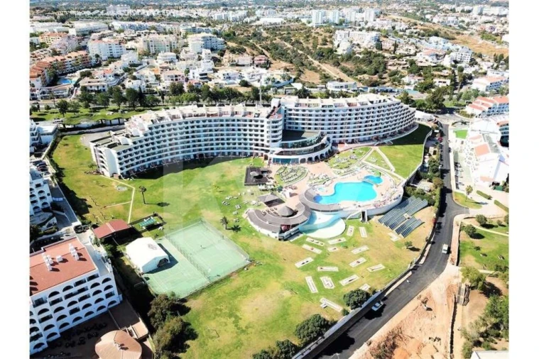 Negócio para Venda em Albufeira e Olhos de Água Foto 3