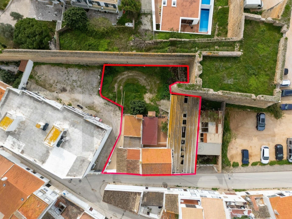 Moradia T4 para Venda em Lagos (São Sebastião e Santa Maria) Foto 4