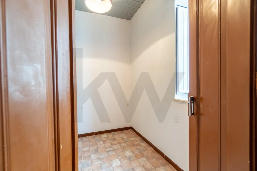 Moradia T4 para Venda em Lagos (São Sebastião e Santa Maria) Foto 20