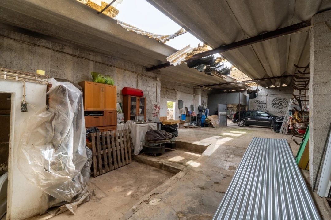 Moradia T4 para Venda em Lagos (São Sebastião e Santa Maria) Foto 28