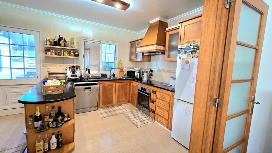 Moradia T4 para Venda em Ribeira Grande (Conceição) Foto 11