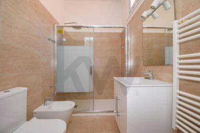 Apartamento T5 para Venda em Misericórdia