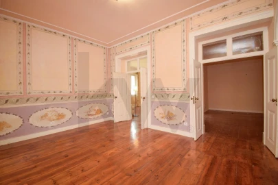 Apartamento T5 para Venda em Misericórdia