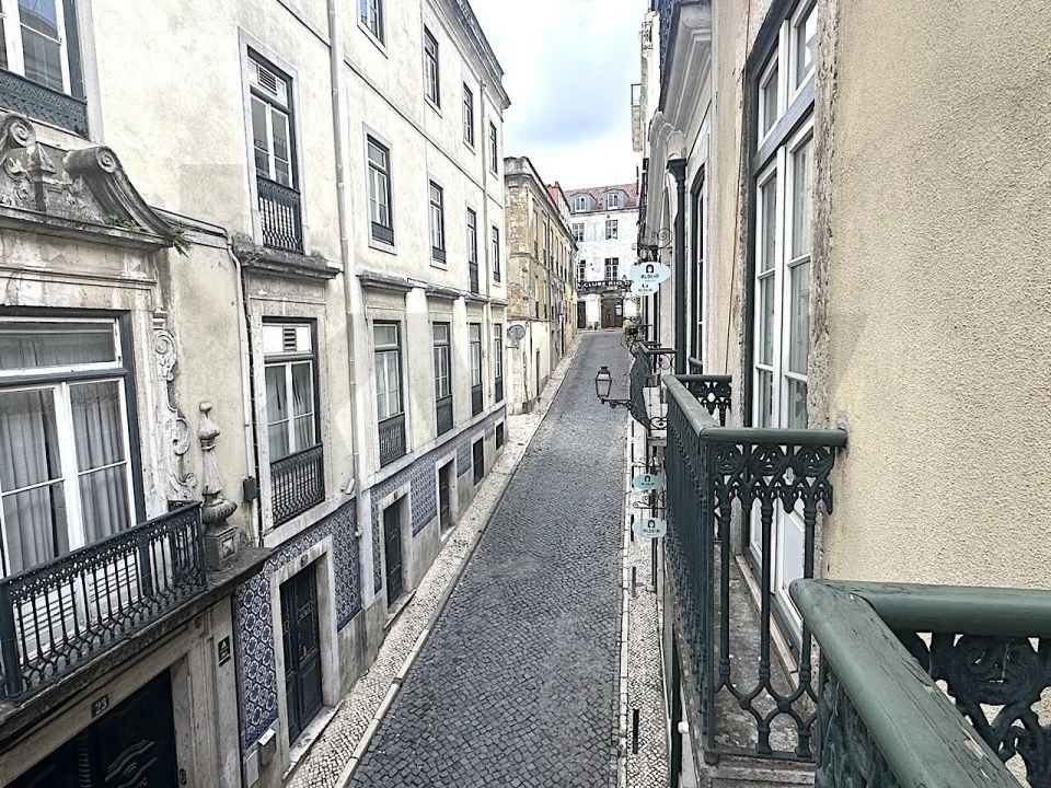 Apartamento T5 para Venda em Misericórdia Foto 8