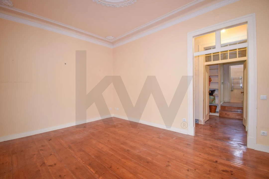 Apartamento T5 para Venda em Misericórdia Foto 16