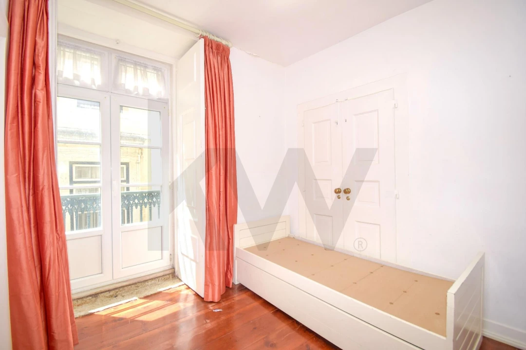 Apartamento T5 para Venda em Misericórdia Foto 11