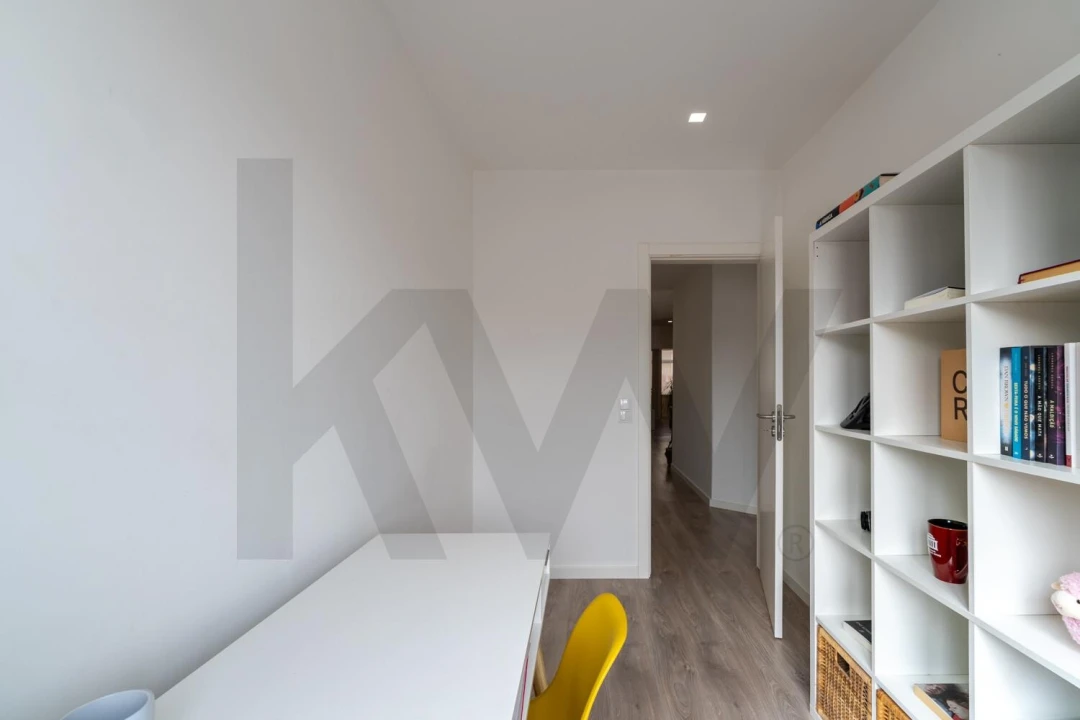 Apartamento T3 para Venda em Alfragide Foto 19