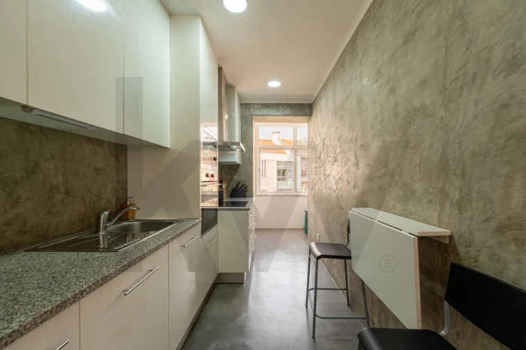 Apartamento T3 para Venda em Alfragide Foto 5