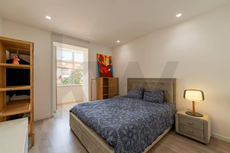 Apartamento T3 para Venda em Alfragide Foto 9