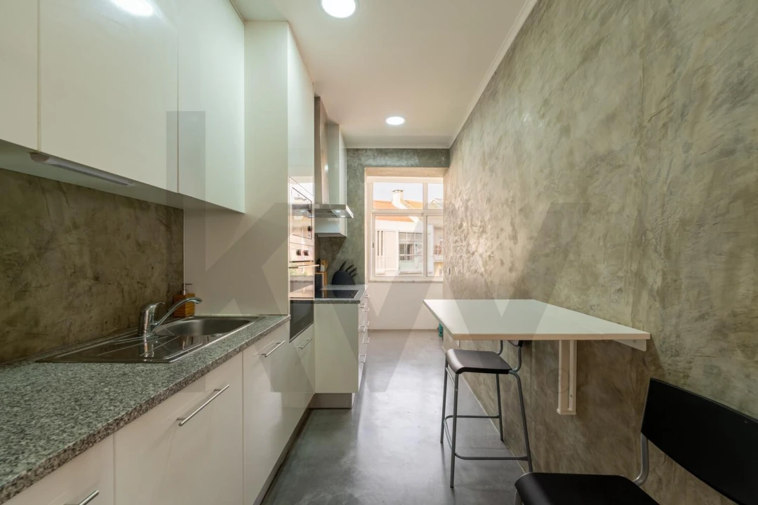 Apartamento T3 para Venda em Alfragide Foto 6