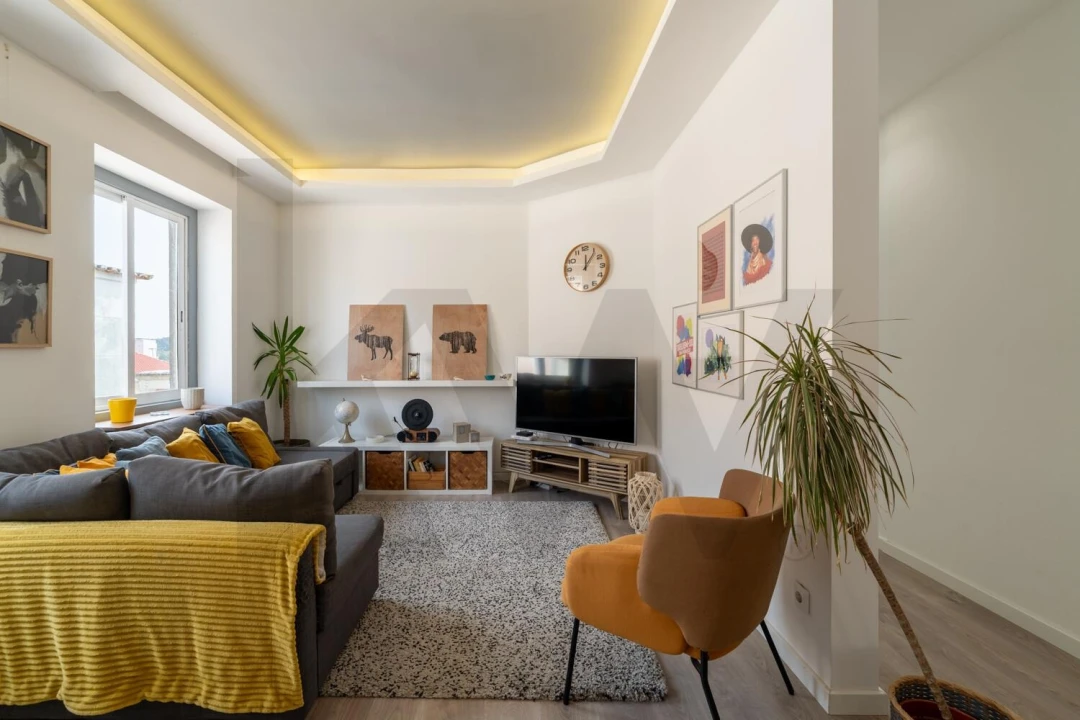 Apartamento T3 para Venda em Alfragide Foto 2