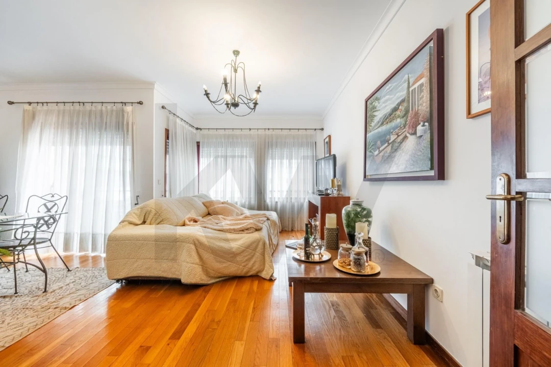 Apartamento T3 para Venda em Costa Foto 3