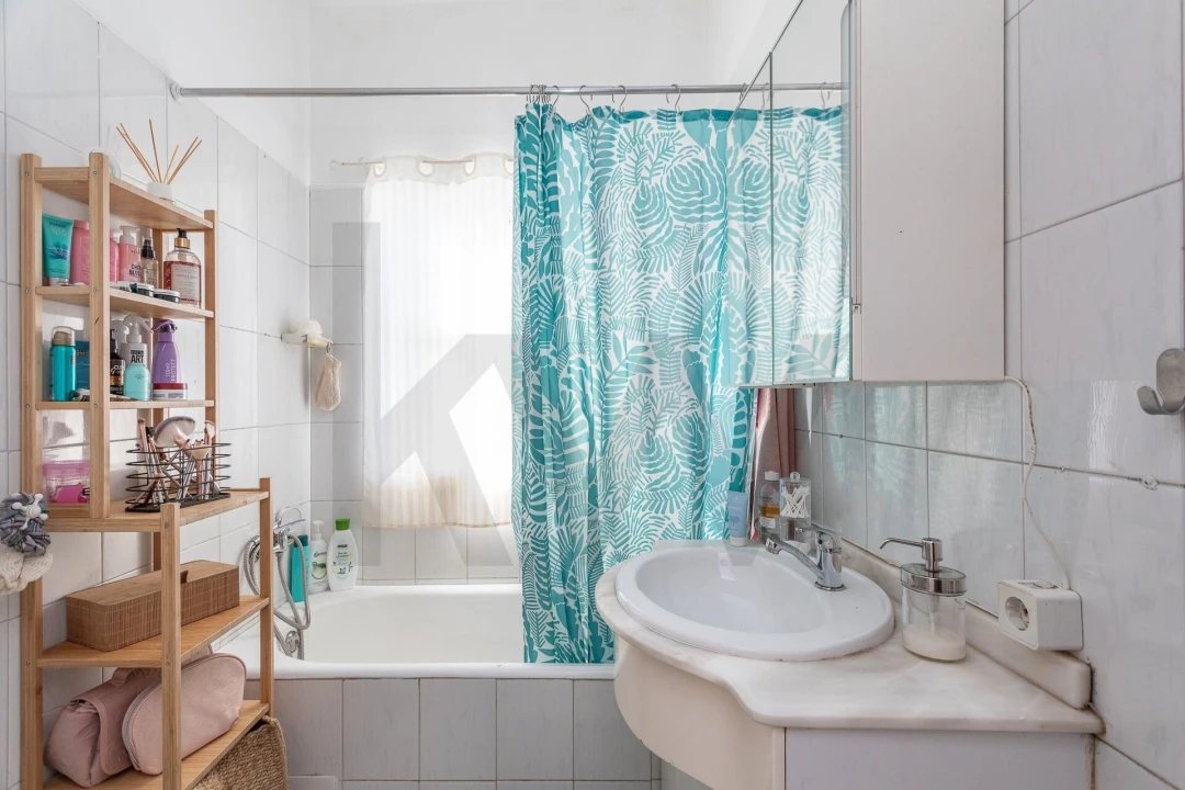 Apartamento T1 para Venda em Massamá e Monte Abraão Foto 7