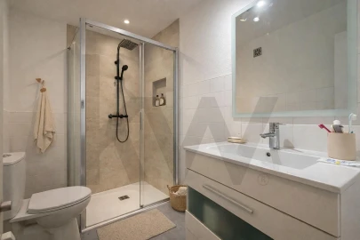 Apartamento T3 para Venda em São Domingos de Benfica
