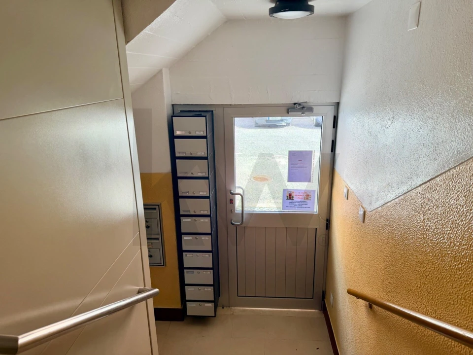Apartamento T3 para Venda em São Domingos de Benfica Foto 22