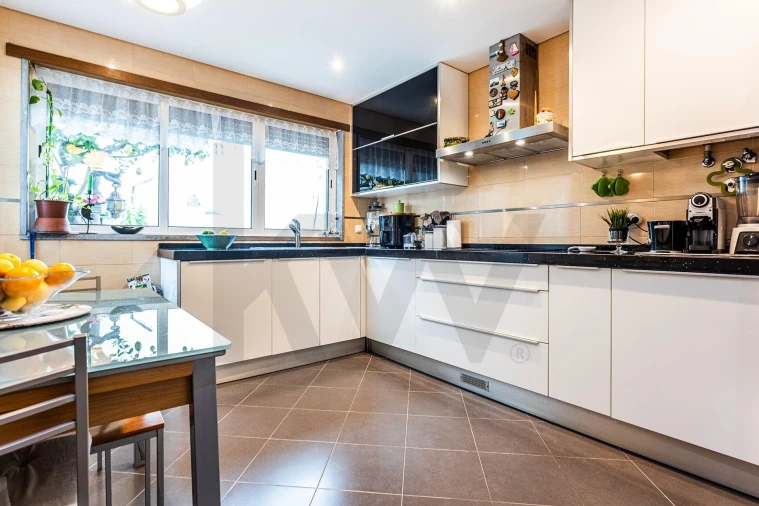 Moradia T4 para Venda em Cascais e Estoril Foto 11