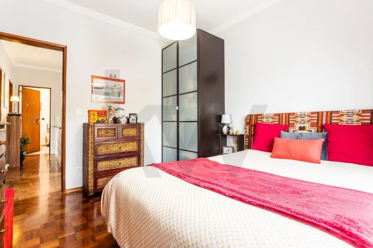 Moradia T4 para Venda em Cascais e Estoril Foto 16