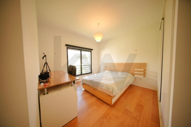 Moradia T3 para Venda em Colares Foto 23