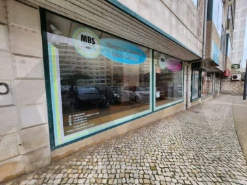 Loja para Venda em Agualva e Mira-Sintra