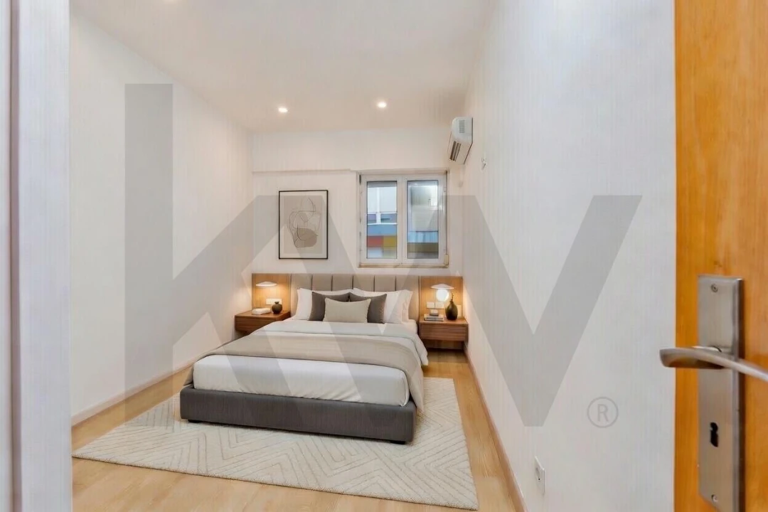 Apartamento T2 para Venda em Póvoa de Santa Iria e Forte da Casa Foto 13