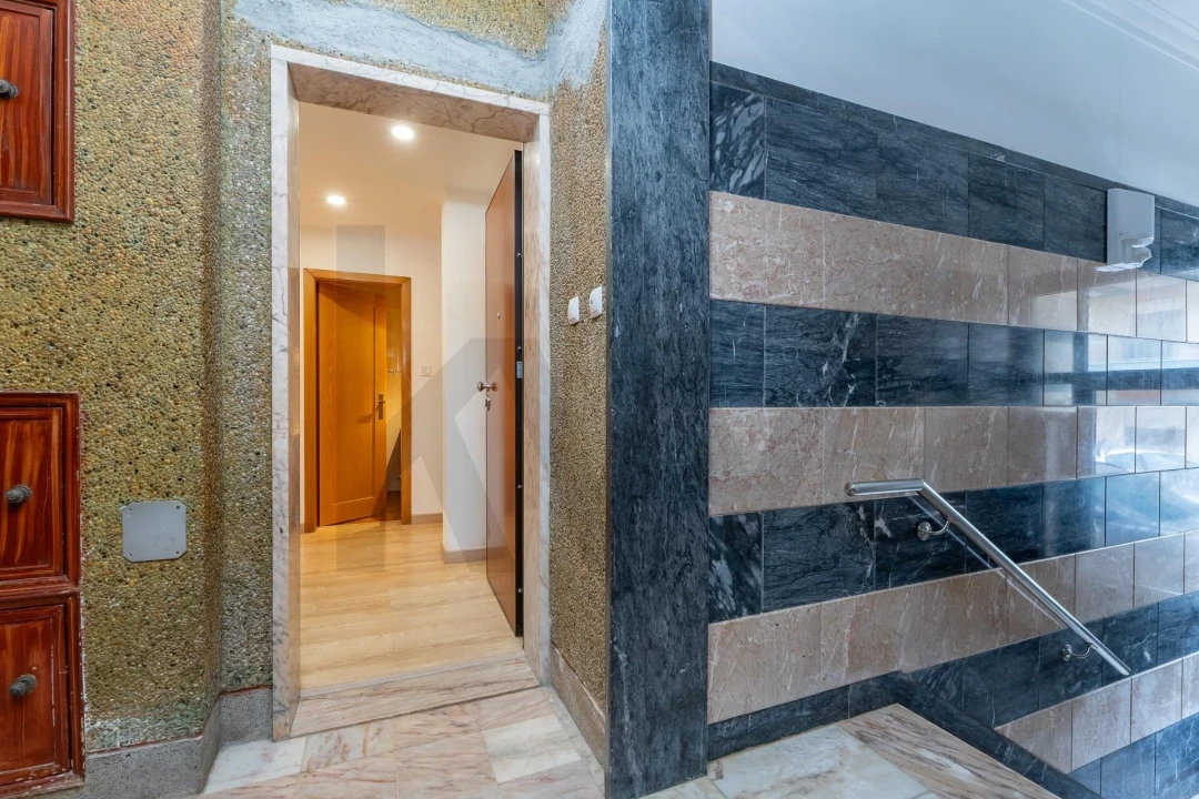 Apartamento T2 para Venda em Póvoa de Santa Iria e Forte da Casa Foto 29