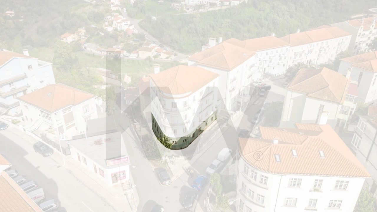 Apartamento T6 para Venda em Santo Antonio dos Olivais Foto 2