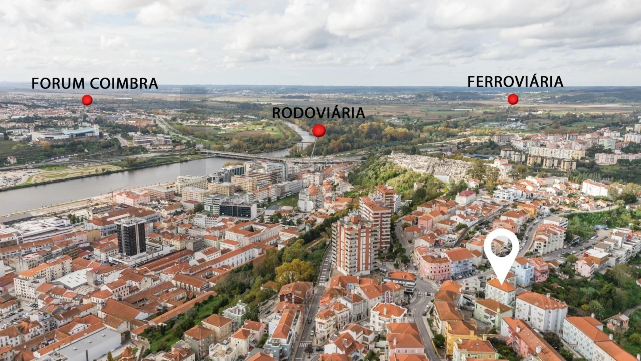 Apartamento T5 para Venda em Santo Antonio dos Olivais Foto 15