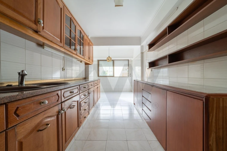 Apartamento T2 para Venda em Cascais e Estoril Foto 5