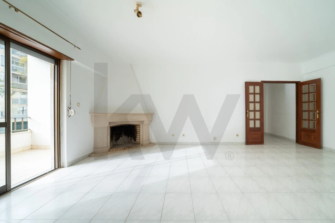 Apartamento T2 para Venda em Cascais e Estoril Foto 2