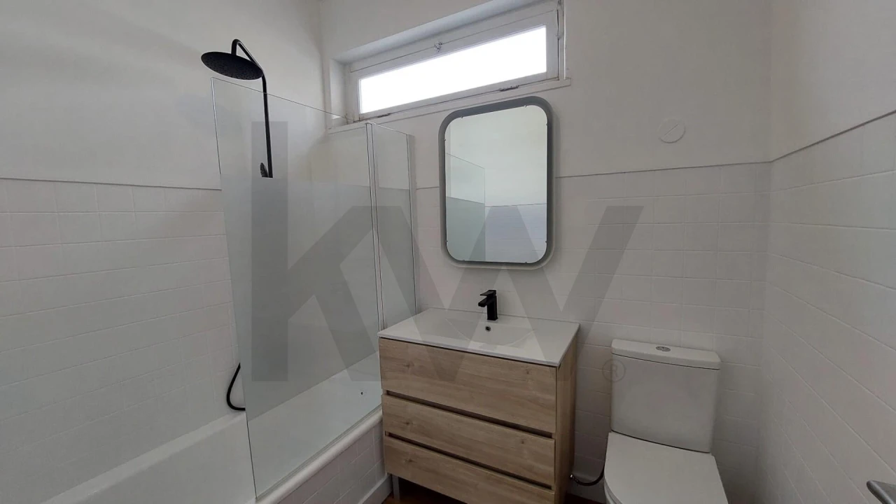 Apartamento T3 para Venda em Venteira Foto 6