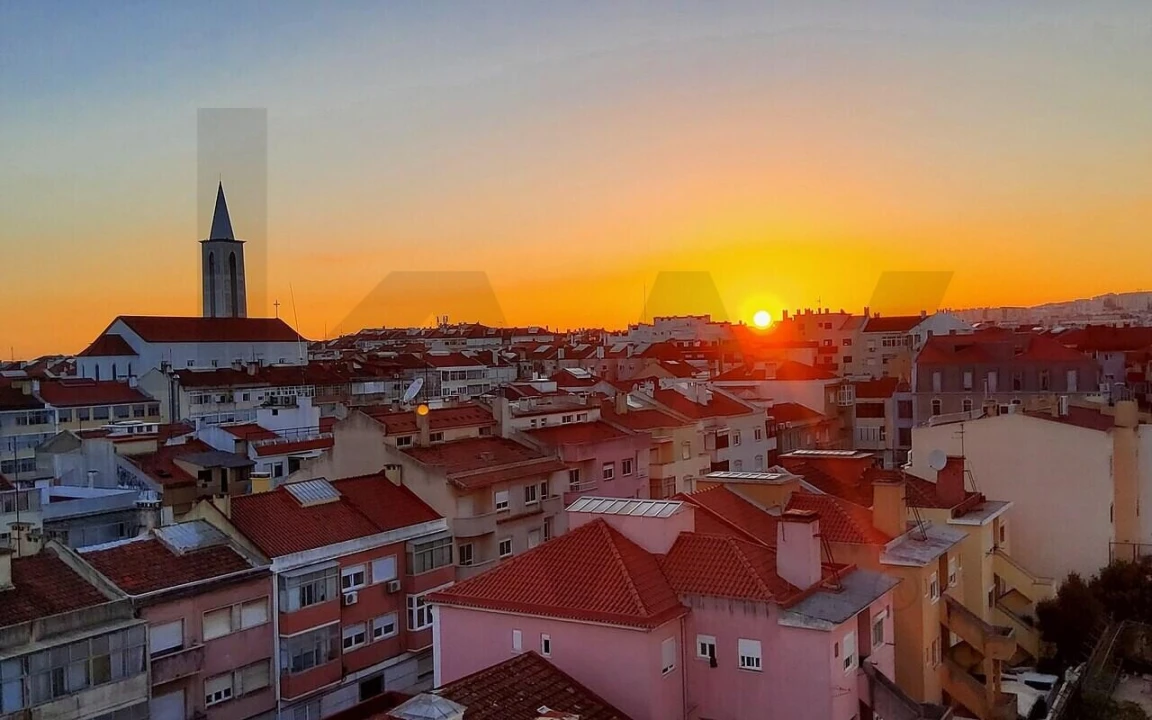 Apartamento T3 para Venda em Venteira Foto 14