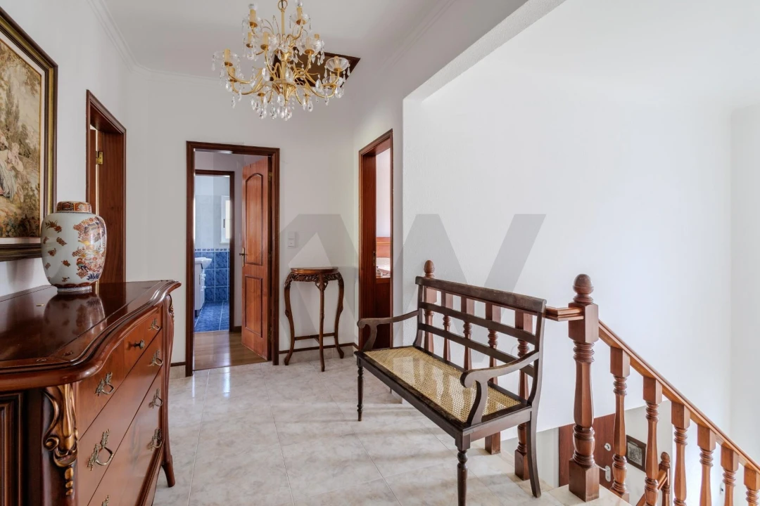 Moradia T4 para Venda em Seixal, Arrentela e Aldeia de Paio Pires Foto 36