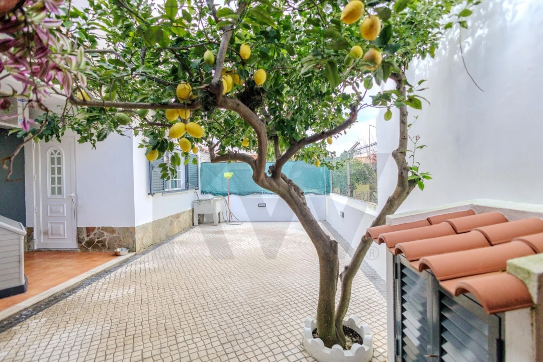 Moradia T4 para Venda em Seixal, Arrentela e Aldeia de Paio Pires Foto 6