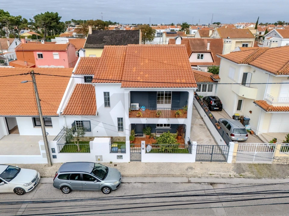 Moradia T4 para Venda em Seixal, Arrentela e Aldeia de Paio Pires Foto 66